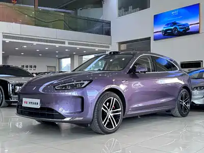 AITO Wenjie M5 2025