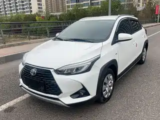 Toyota Yaris L 2022