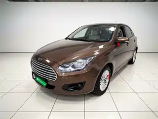Ford Escort 2014