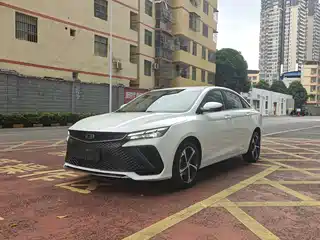 Geely Emgrand L 2021