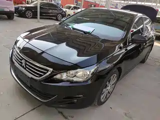 Peugeot 408 2015