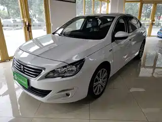 Peugeot 408 2016