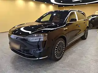 AITO Wenjie M9 2025