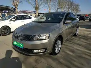 Škoda Rapid 2014