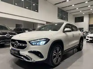 Mercedes-Benz Mercedes-Benz GLA 2023