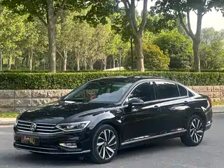 Volkswagen Magotan 2022