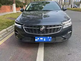Buick Regal 2021