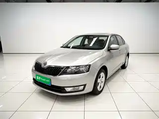 Škoda Rapid 2013