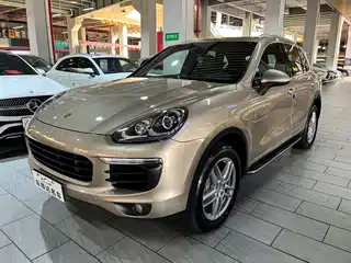Porsche Cayenne 2016