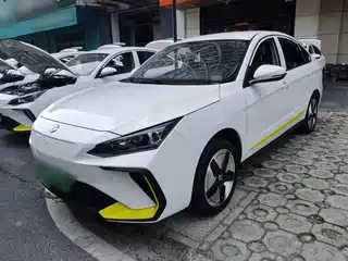 Dongfeng Aeolus Dongfeng Fengshen E70 2023