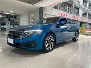 Volkswagen Sagitar 2022