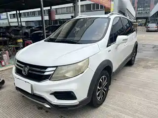 Dongfeng Fengxing Joyear X3 2017