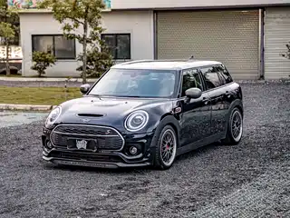 MINI CLUBMAN 2020