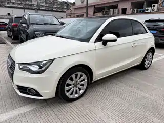 Audi Audi A1 2013