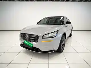 Lincoln Adventurer 2022