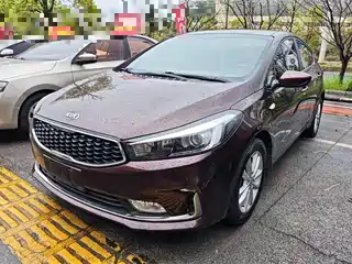 Kia K3 2016