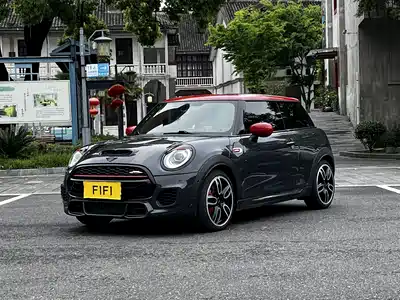 MINI JCW 2021