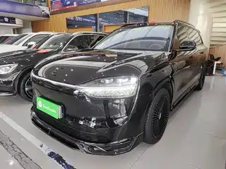 AITO Wenjie M9 2025