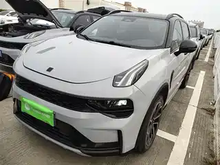 Lynk & Co 01 2023