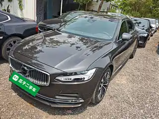 Volvo S90 2024