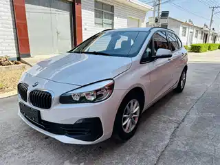 BMW BMW 2 Series Touring 2019