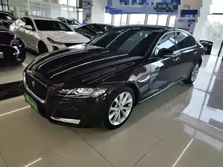 Jaguar XFL 2020