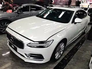 Volvo S90 2020