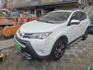 Toyota RAV4 Rongfang 2013