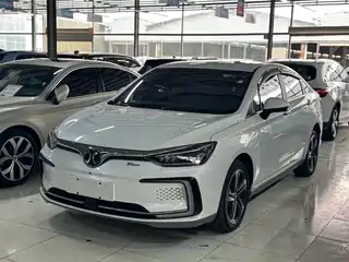 BAIC Beijing EU5 2018