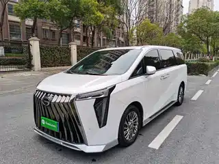 GAC Trumpchi M8 2023