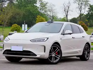 AITO Wenjie M5 2025