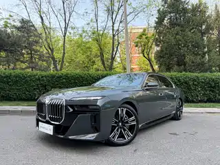 BMW BMW i7 2023