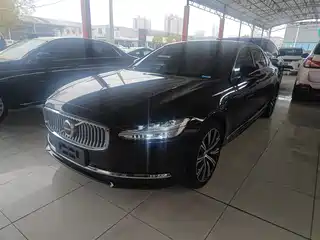 Volvo S90 2024