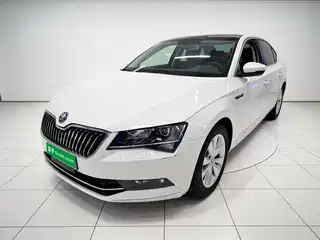 Škoda Superb 2017