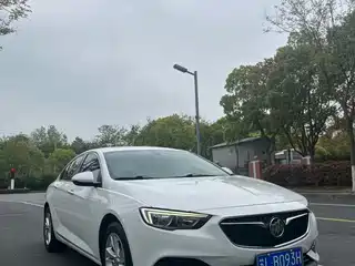 Buick Regal 2018
