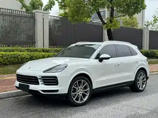Porsche Cayenne 2023
