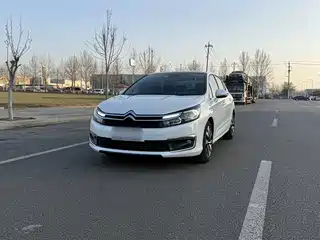 Citroën C4L 2016