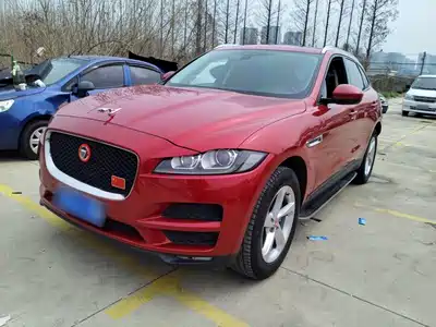 Jaguar F-PACE 2017