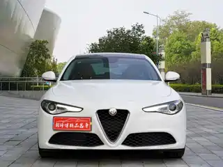 Alfa Romeo Giulia 2017