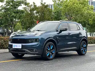 Lynk & Co 01 2020