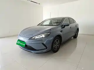 BYD Hai Bao 05 DM-i 2025