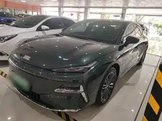 Geely Galaxy Xingyao 8 2025