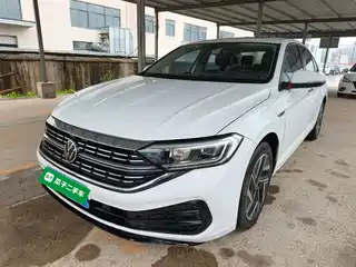 Volkswagen Sagitar 2022