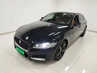 Jaguar XFL 2018