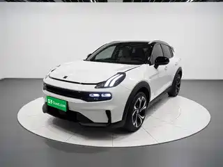 Lynk & Co 06 2023