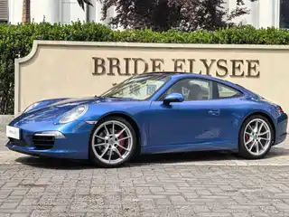 Porsche 911 2015