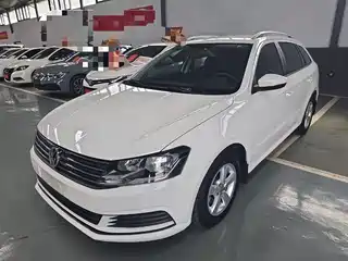 Volkswagen Lavida Tour 2015