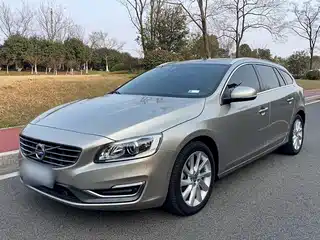 Volvo V60 2015