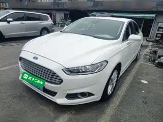 Ford Mondeo 2015