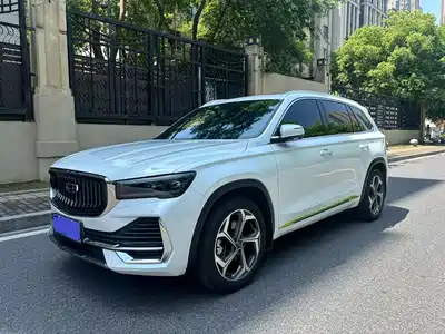 Geely Xingyue L 2022